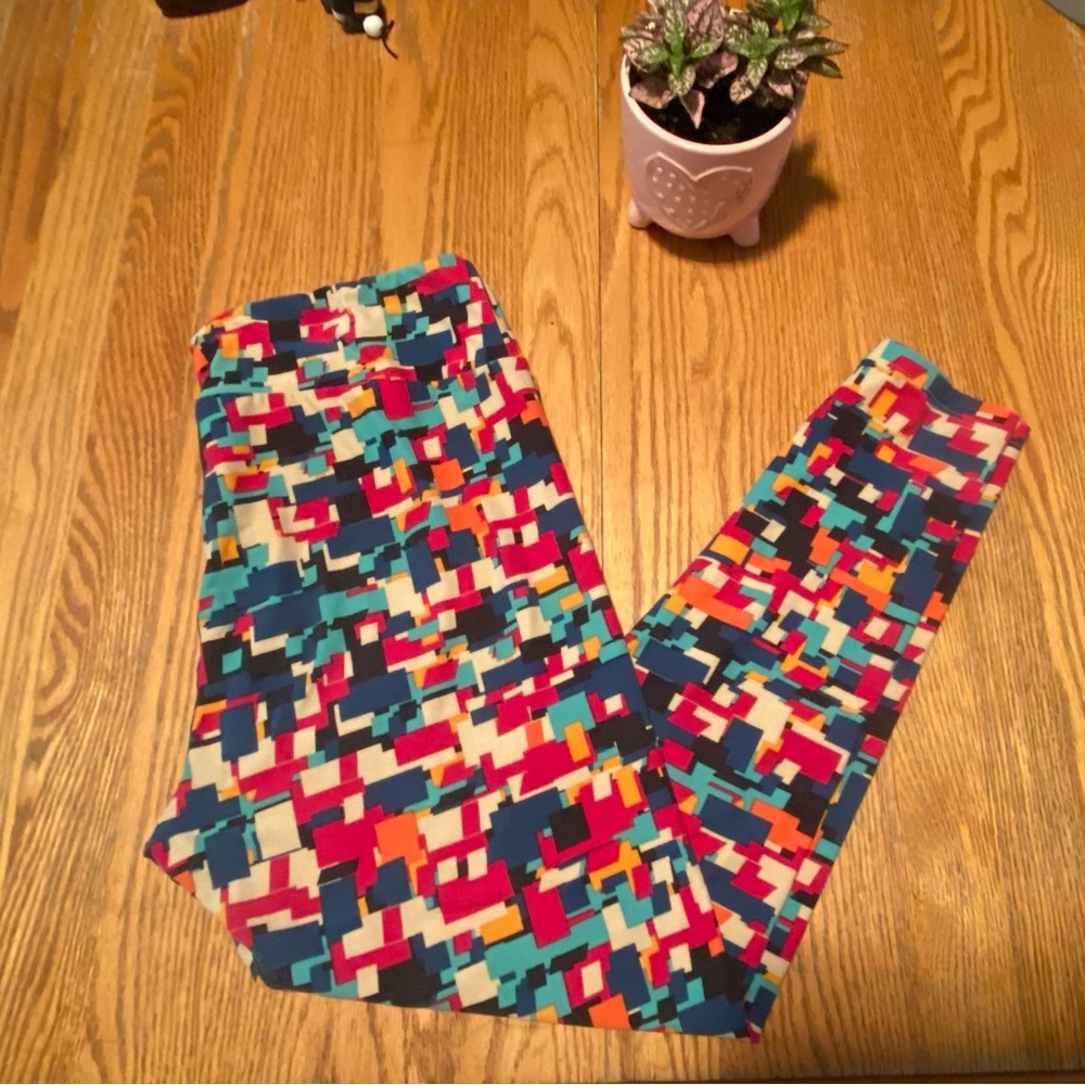 LulaRoe TC leggings